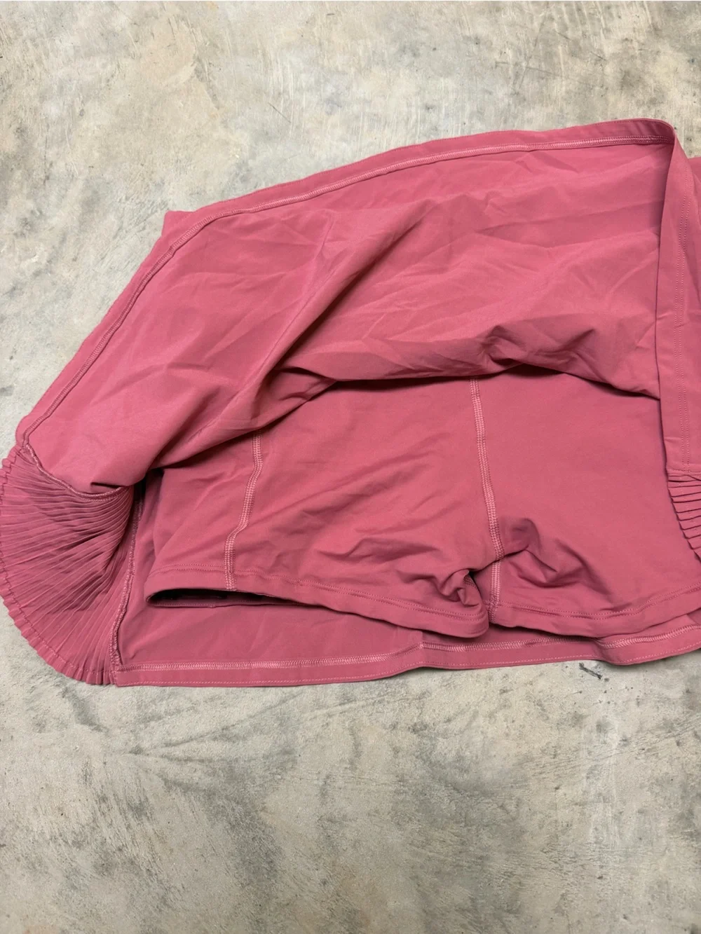 lululemon athletica play of the pleats Mini Skirt in Dusty Rose